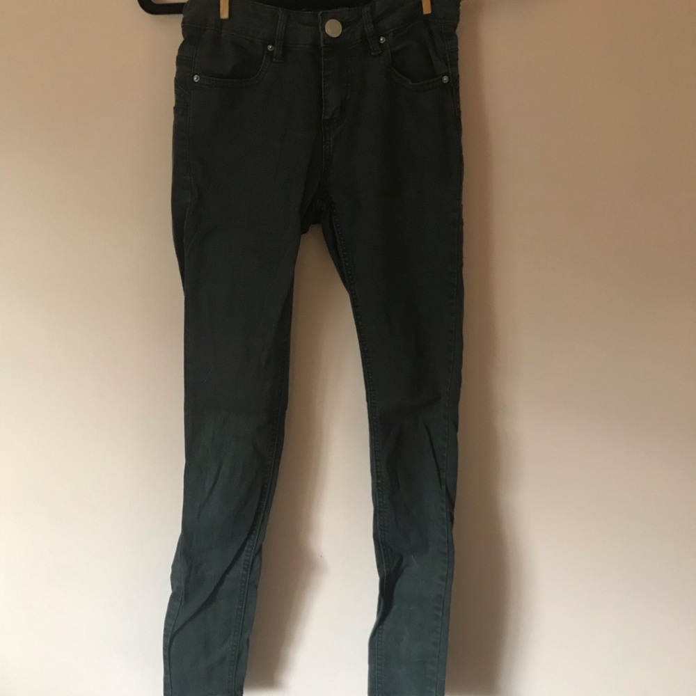 Dark Grey Skinny Jean